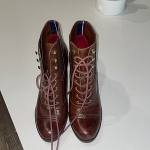 Leather Tommy Hilfiger Bootie